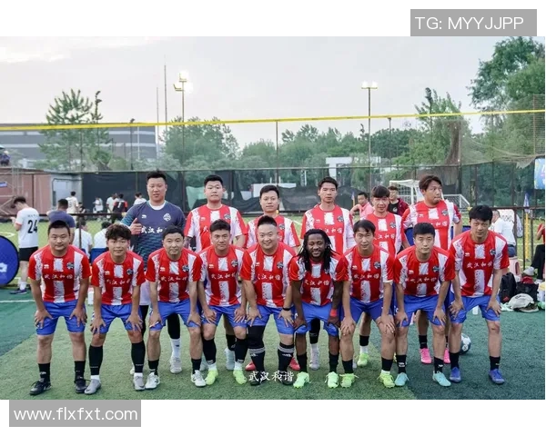 武汉足球队的速度之美：探寻快速进攻背后的战术与激情